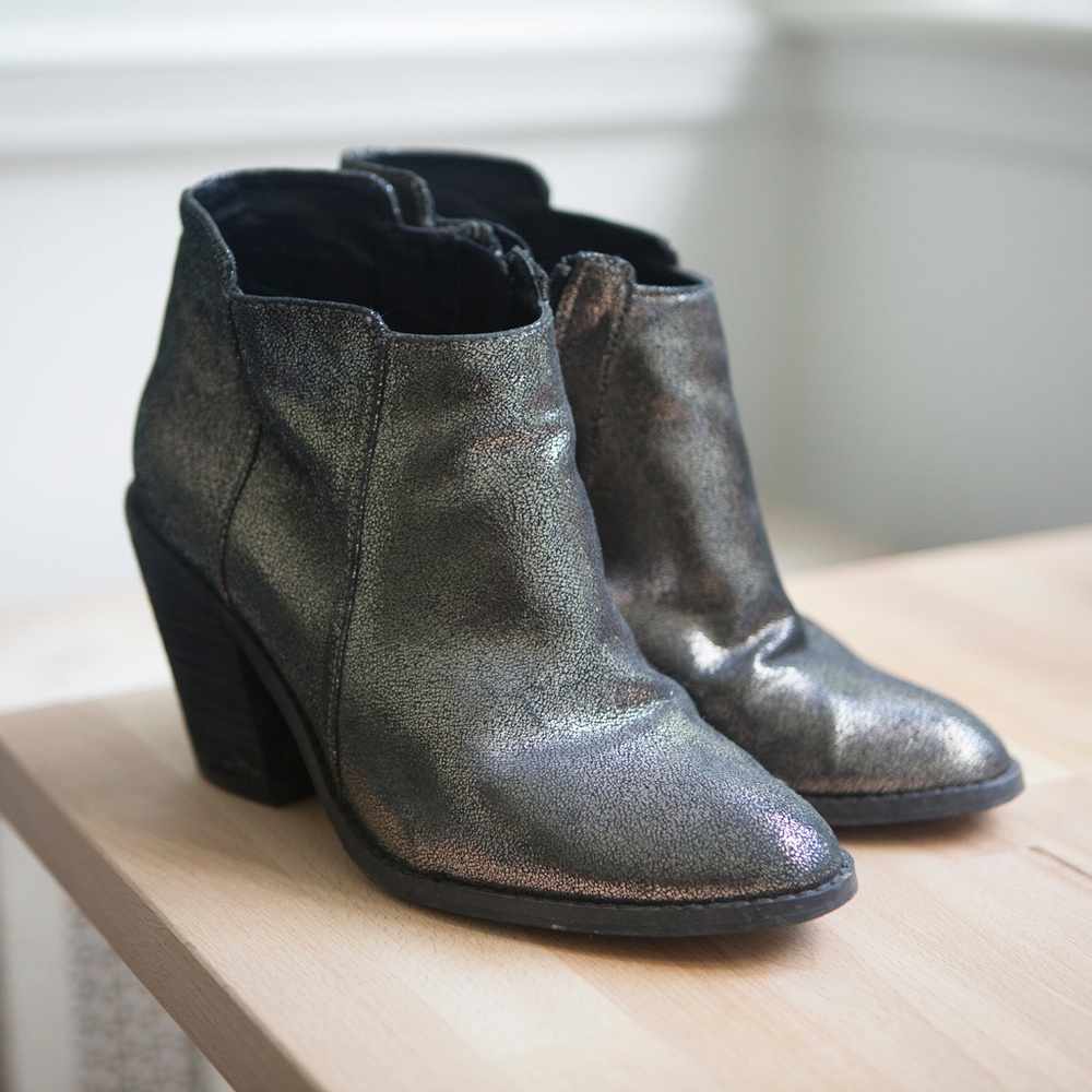 Kelsi Dagger metallic ankle boots